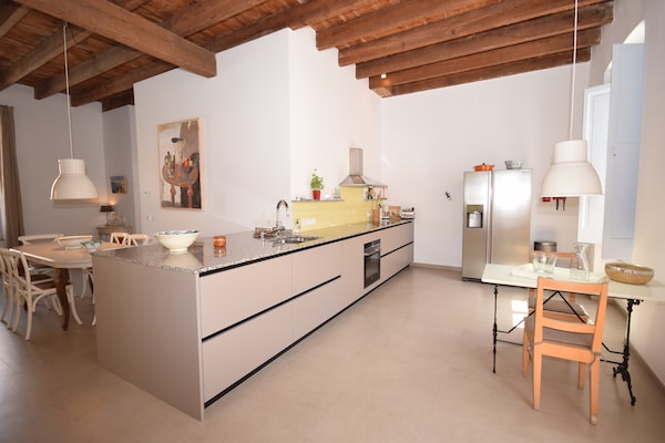 Foto van Vakantiehuis in Sant Feliu bij Strand - Vakantiehuis in Sant Feliu de Guixols - Kitchen