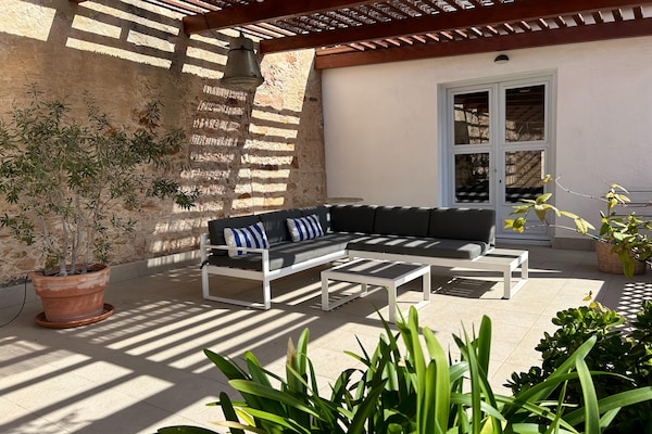 Foto van Vakantiehuis in Sant Feliu bij Strand - Vakantiehuis in Sant Feliu de Guixols - TerraceBalcony