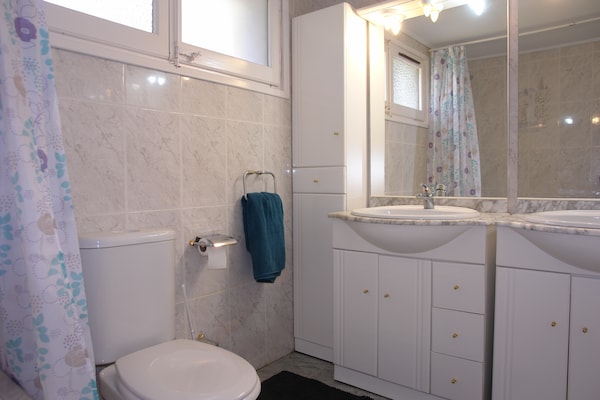 Foto van Vakantiehuis met zwembad in Begur - Vakantiehuis in Begur - BathRoom