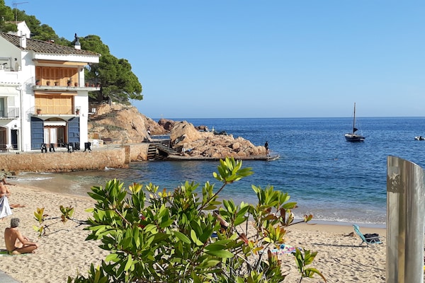 Foto van Vakantiehuis met zwembad in Begur - Vakantiehuis in Begur - AreaSummer5KM