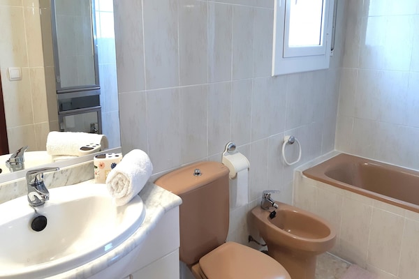 Foto van Huisdiervriendelijke villa in Lloret de Mar - Vakantiehuis in Lloret de Mar - BathRoom