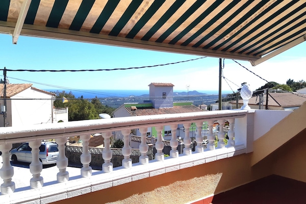 Foto van Huisdiervriendelijke villa in Lloret de Mar - Vakantiehuis in Lloret de Mar - ViewSummer