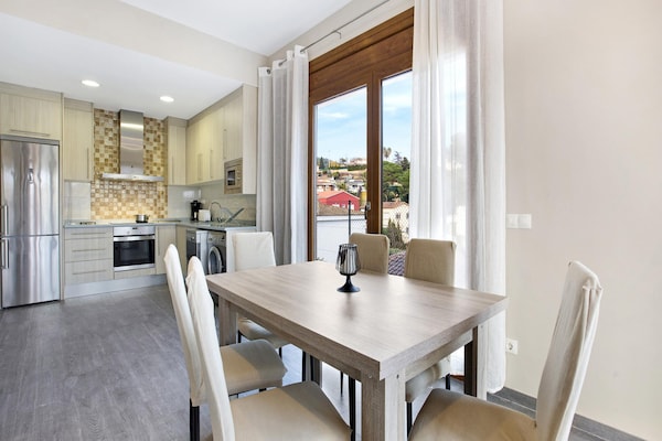 Foto van Villa in Lloret de Mar met privézwembad - Vakantiehuis in Lloret de Mar - DiningRoom