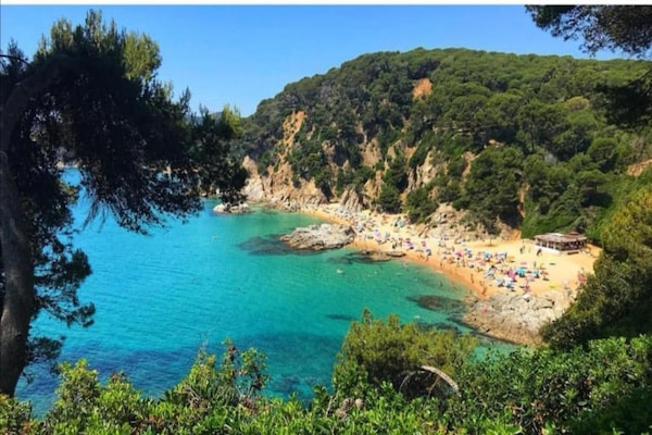 Foto van Villa in Costa Brava met Privézwembad - Vakantiehuis in Lloret de Mar - AreaSummer20KM