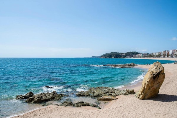 Foto van Villa in Costa Brava met Privézwembad - Vakantiehuis in Lloret de Mar - AreaSummer20KM
