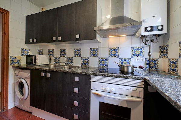 Foto van Villa in Costa Brava met Privézwembad - Vakantiehuis in Lloret de Mar - Kitchen