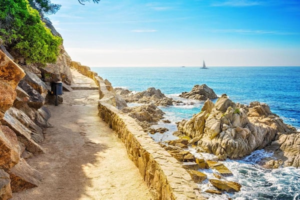 Foto van Villa in Lloret de Mar met Zwembad & Uitzicht - Vakantiehuis in Lloret de Mar - AreaSummer5KM