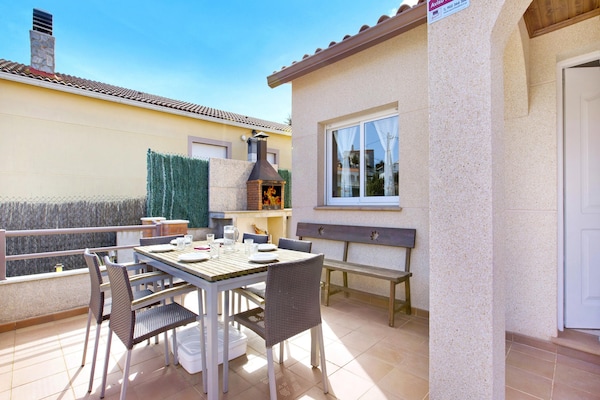 Foto van Kustverblijf in Valley View - Vakantiehuis in Lloret de Mar - DiningRoom