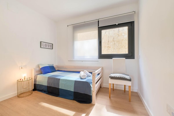 Foto van Villa in Lloret de Mar met privézwembad - Vakantiehuis in Vidreres - BedRoom