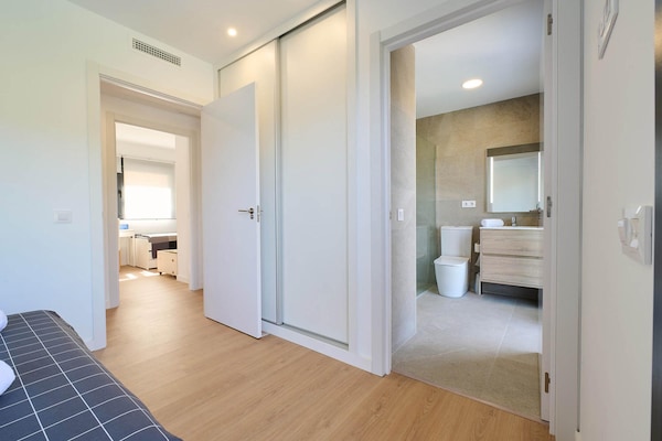 Foto van Villa in Lloret de Mar met privézwembad - Vakantiehuis in Vidreres - BathRoom
