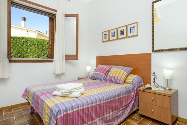 Foto van Villa in Lloret de Mar met Privézwembad - Vakantiehuis in Vidreres - BedRoom