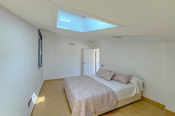 Foto van Villa in Costa Brava met Privézwembad - Vakantiehuis in maçanet de la selva - BedRoom