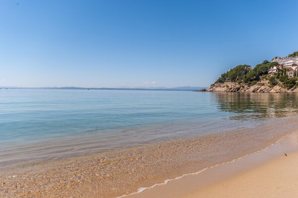 Foto van Vakantiehuis Castelló bij Empuriabrava - Vakantiehuis in Castello de Empuries - AreaSummer5KM