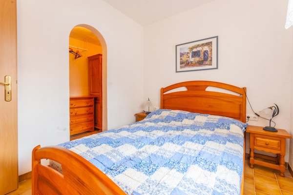 Foto van Vakantiehuis Castelló bij Empuriabrava - Vakantiehuis in Castello de Empuries - BedRoom