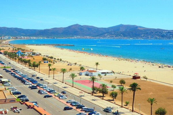 Foto van Vakantiehuis Castelló bij Empuriabrava - Vakantiehuis in Castello de Empuries - AreaSummer20KM