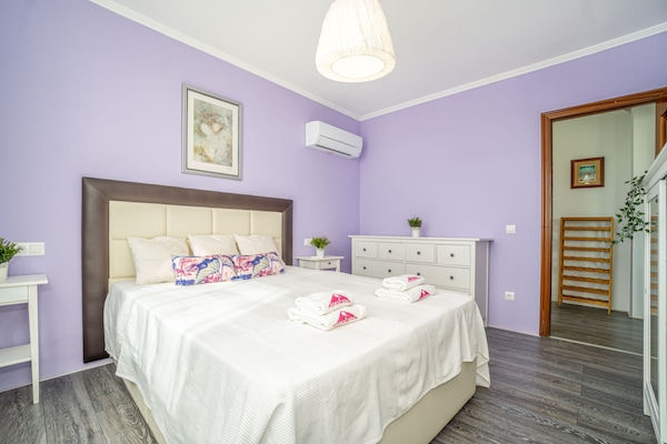 Foto van Villa in Empuriabrava met privézwembad - Vakantiehuis in Empuriabrava - BedRoom