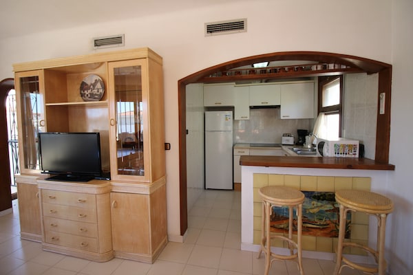 Foto van Villa in Empuriabrava bij Sant Maurici Meer - Vakantiehuis in Empuriabrava - Kitchen
