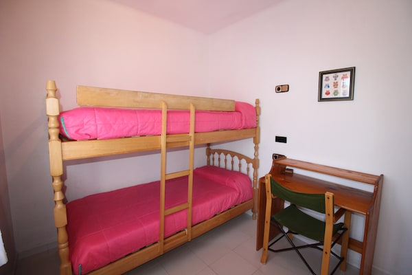 Foto van Villa in Empuriabrava bij Sant Maurici Meer - Vakantiehuis in Empuriabrava - BedRoom