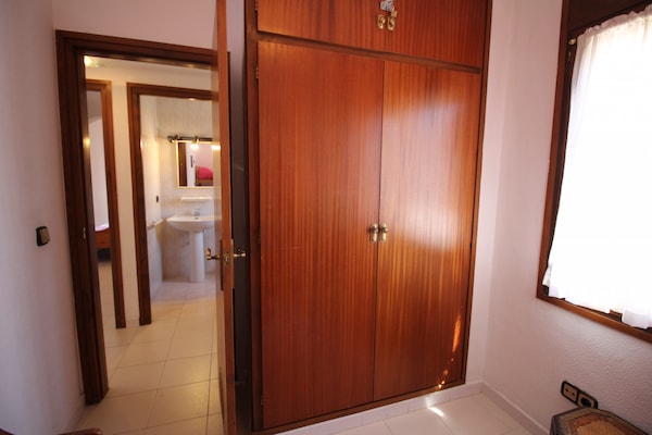 Foto van Villa in Empuriabrava bij Sant Maurici Meer - Vakantiehuis in Empuriabrava - BedRoom