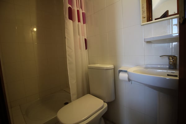 Foto van Villa in Empuriabrava bij Sant Maurici Meer - Vakantiehuis in Empuriabrava - BathRoom