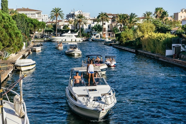 Foto van Villa in Empuriabrava bij Sant Maurici Meer - Vakantiehuis in Empuriabrava - AreaSummer5KM