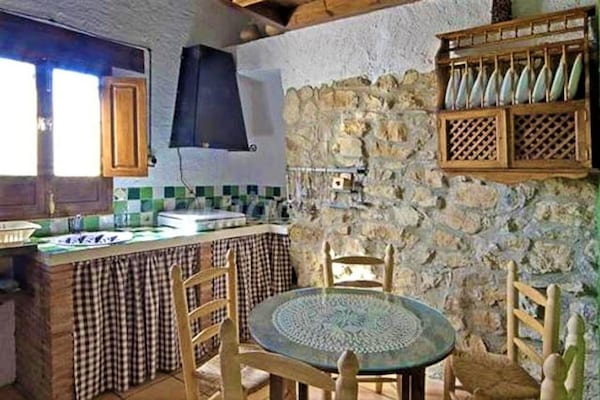Foto van Cottage in Andalusië bij Sierras Subbéticas - Vakantiehuis in Andalucía - Kitchen