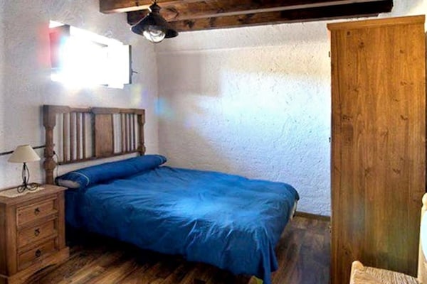 Foto van Cottage in Andalusië bij Sierras Subbéticas - Vakantiehuis in Andalucía - BedRoom