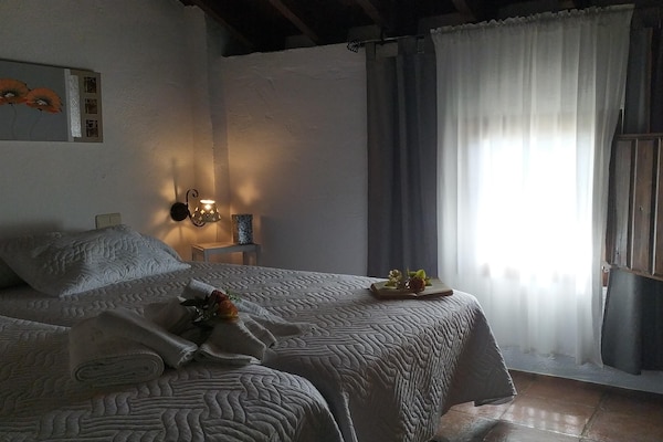 Foto van Charmante boerderijretraite - Vakantiehuis in Fuentes de Cesna - BedRoom