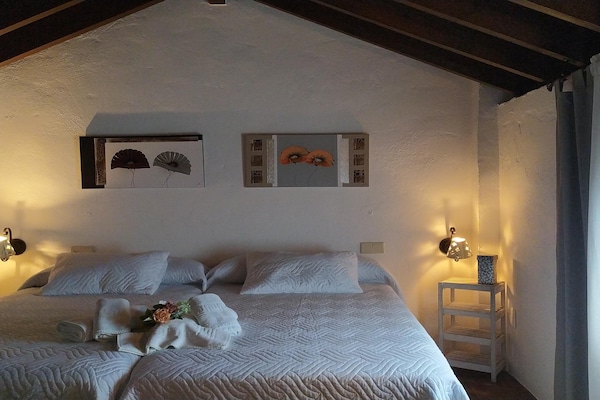 Foto van Charmante boerderijretraite - Vakantiehuis in Fuentes de Cesna - BedRoom