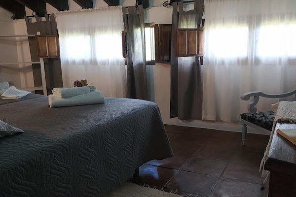Foto van Charmante boerderijretraite - Vakantiehuis in Fuentes de Cesna - BedRoom