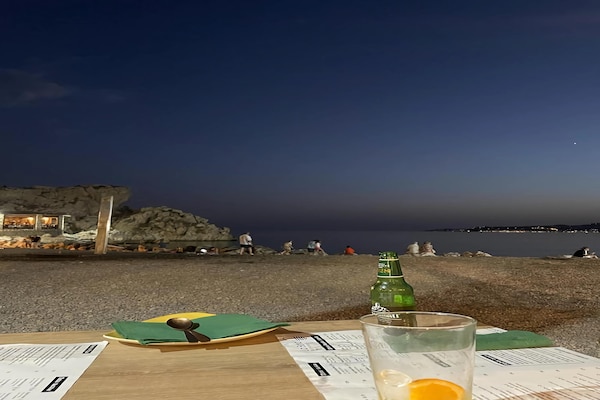 Foto van Villa in Salobrena bij Tropisch Zwembad & Strand - Vakantiehuis in Salobreña - AreaSummer5KM