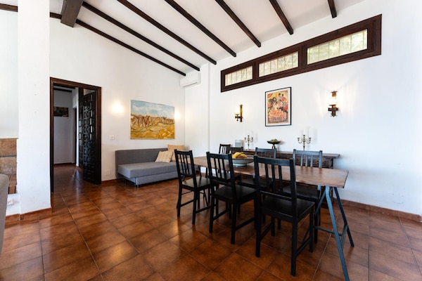 Foto van Faro's Sun Beach Villa in Almuñecar - Vakantiehuis in Almuñécar - LivingRoom