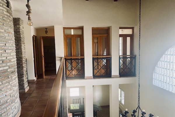 Foto van Villa in Torres met zwembad bij Sierra Mágina - Vakantiehuis in Torres - Landing