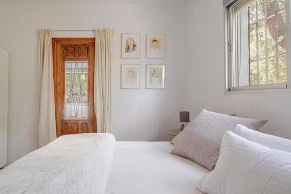 Foto van Villa met 5 slaapkamers, zwembad, Swimjet en Jacuzzi - BedRoom