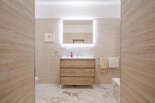 Foto van Villa met 5 slaapkamers, zwembad, Swimjet en Jacuzzi - BathRoom
