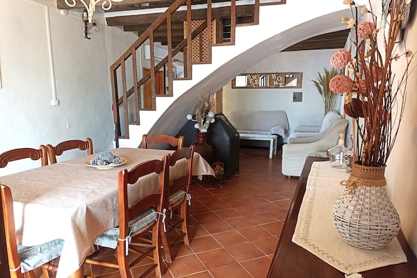 Foto van Cottage bij El Torcal natuurgebied - Vakantiehuis in Málaga - DiningRoom