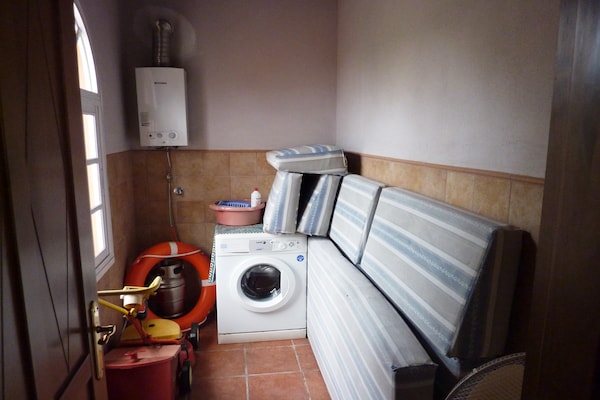 Foto van Villa in Andalusië met prachtig uitzicht - Vakantiehuis in Villanueva de la Concepción - Facilities
