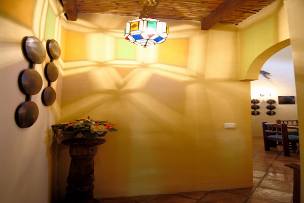 Foto van Cottage in Antequera met zwembad bij El Torcal - Vakantiehuis in Antequera Los Nogales - Landing