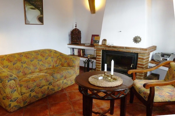 Foto van Vakantiehuis bij El Torcal Villanueva - Vakantiehuis in Antequera - LivingRoom