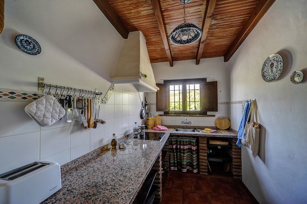 Foto van Vakantiehuis bij El Torcal Villanueva - Vakantiehuis in Antequera - Kitchen
