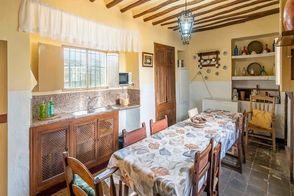 Foto van Vakantiehuis in Archidona met privézwembad - Vakantiehuis in Archidona - DiningRoom