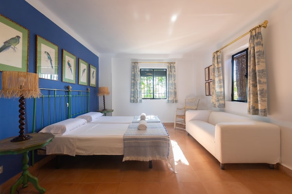 Foto van Boerderij met zwembad in Andalusië - Vakantiehuis in Bobadilla - Antequera - BedRoom