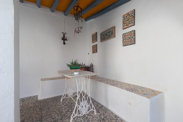 Foto van Boerderij met zwembad in Andalusië - Vakantiehuis in Bobadilla - Antequera - TerraceBalcony