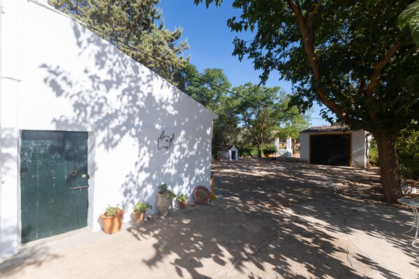 Foto van Boerderij met zwembad in Andalusië - Vakantiehuis in Bobadilla - Antequera - AreaSummer1KM