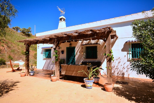 Foto van Villa in Malaga, privézwembad en zeezicht - Vakantiehuis in Cartama - ExteriorSummer
