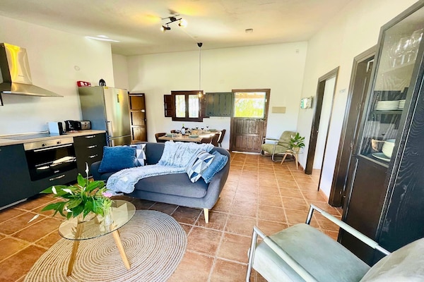 Foto van Villa in Malaga, privézwembad en zeezicht - Vakantiehuis in Cartama - LivingRoom
