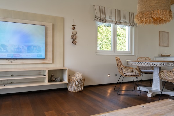 Foto van Villa in Marbella bij Strand - Vakantiehuis in Marbella - LivingRoom