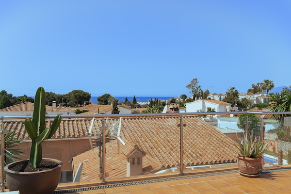 Foto van Villa in Marbella bij Strand - Vakantiehuis in Marbella - Outdoor