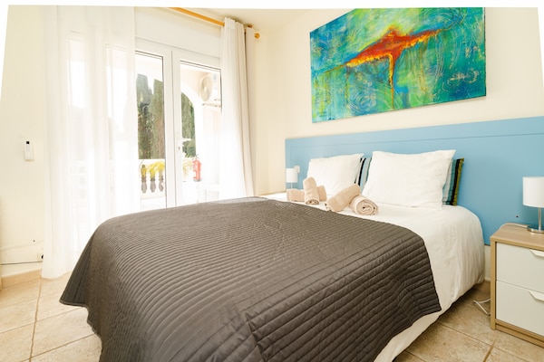 Foto van Villa in Marbella met privézwembad en strand - Vakantiehuis in Marbella - BedRoom