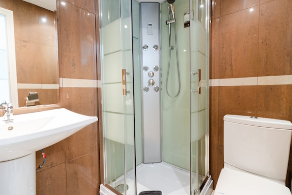 Foto van Villa in Marbella met privézwembad en strand - Vakantiehuis in Marbella - BathRoom